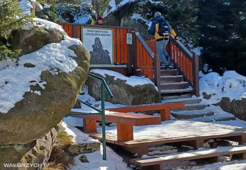 Szczeliniec Widoki zapierają dech - kawa z termosu