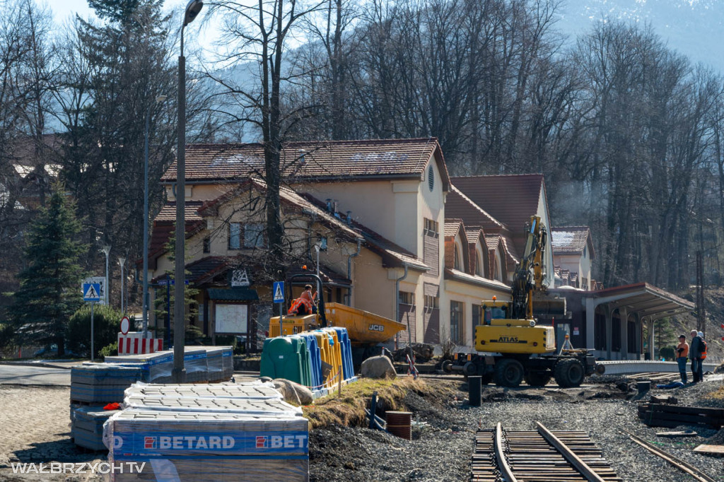 Pierwszy pociąg od 25 lat dojechał do Karpacza