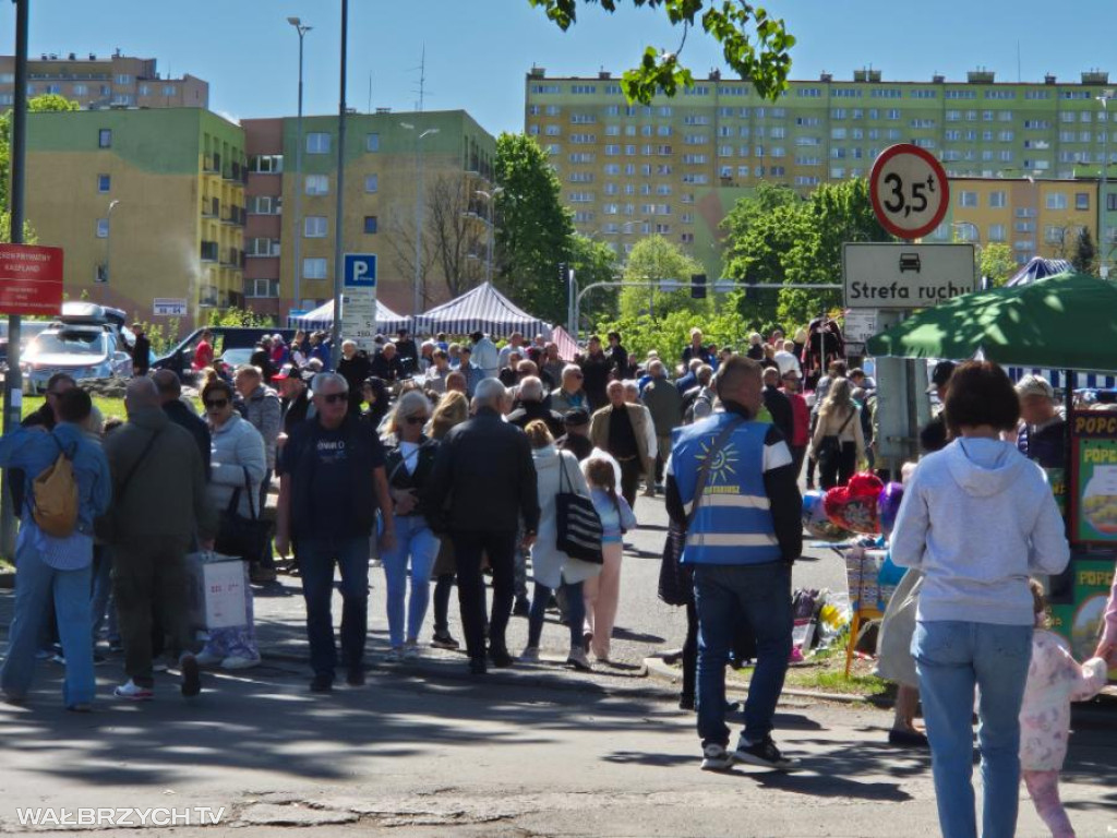 Giełda na Piaskowej Górze ma się świetnie