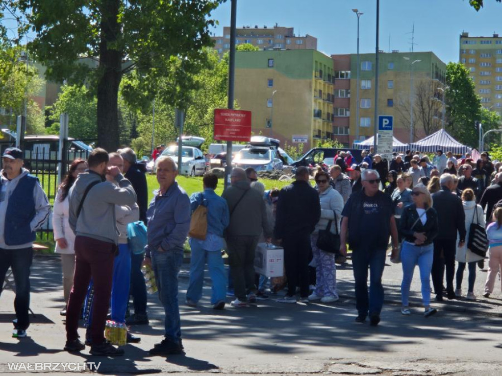 Giełda na Piaskowej Górze ma się świetnie