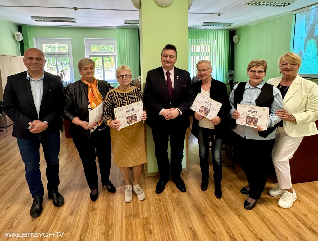 Sesje w komorze tlenowej dla seniorów od starosty