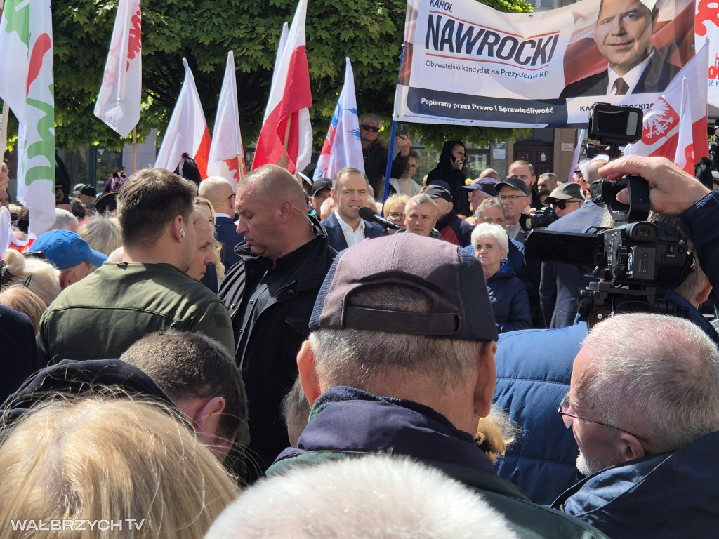 Karol Nawrocki - konferencja bez odpowiedzi