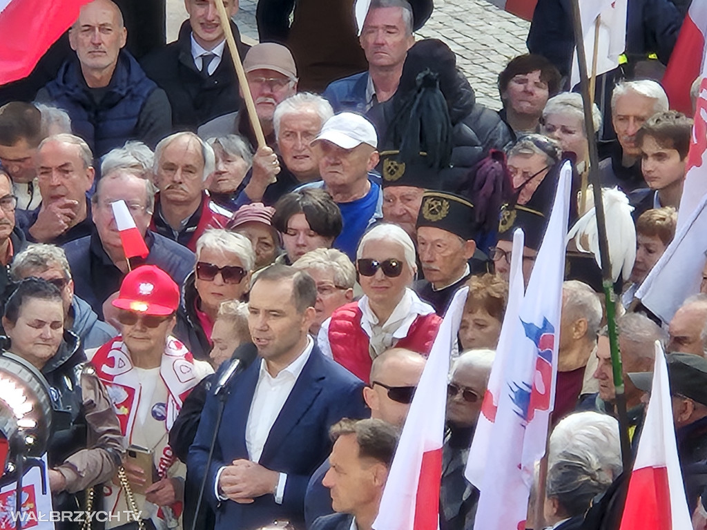 Karol Nawrocki - konferencja bez odpowiedzi