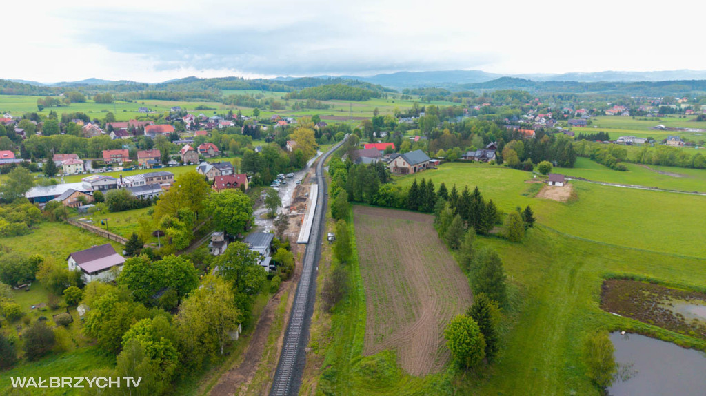 Linia kolejowa do Karpacza prawie gotowa
