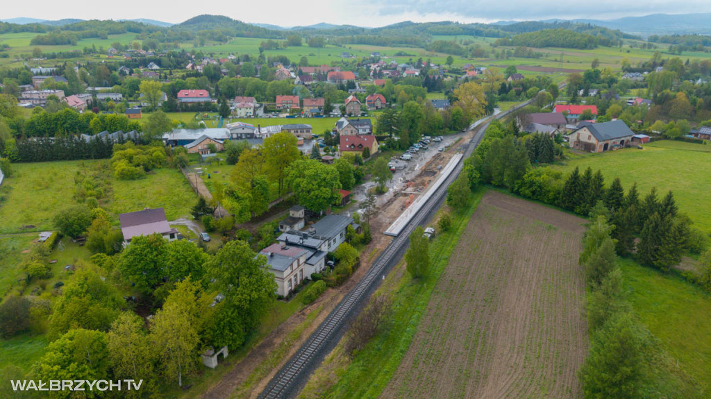 Linia kolejowa do Karpacza prawie gotowa