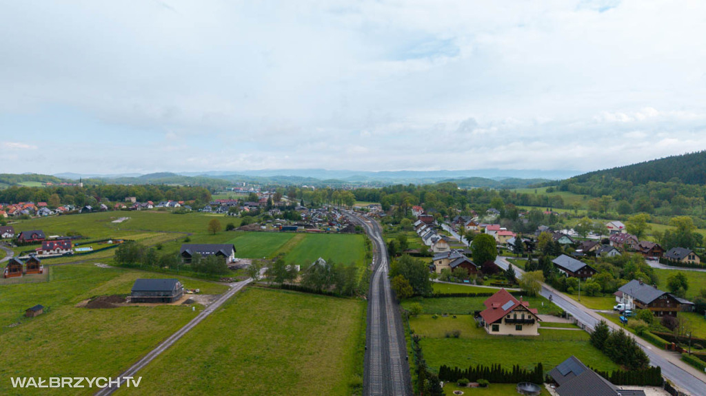Linia kolejowa do Karpacza prawie gotowa