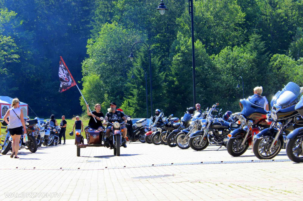 Wilkowisko - Motocykle, Charytatywność i Magia