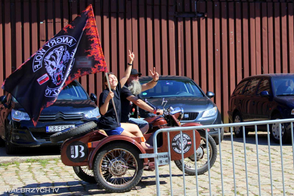 Wilkowisko - Motocykle, Charytatywność i Magia