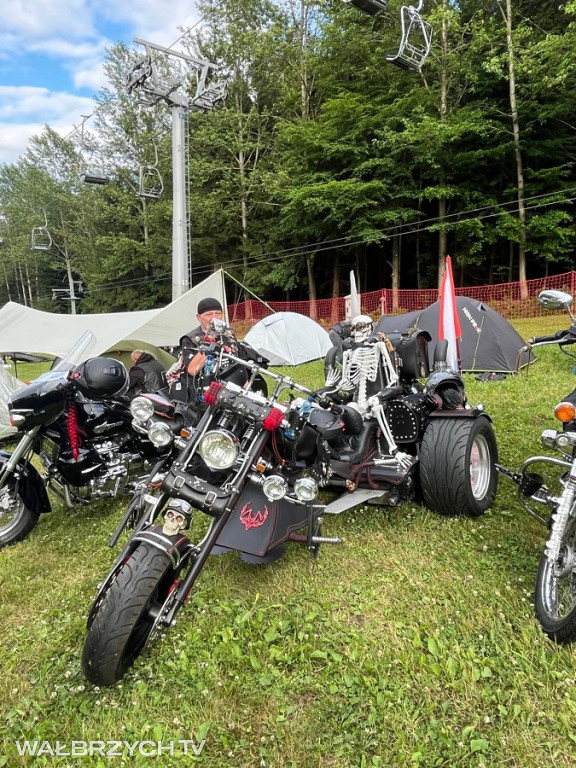 Wilkowisko - Motocykle, Charytatywność i Magia