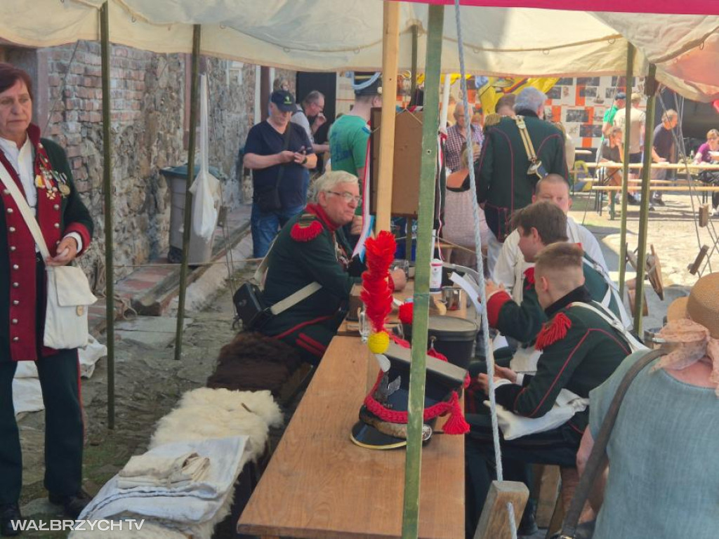 Walim - grochówka, zapach prochu i smak historii