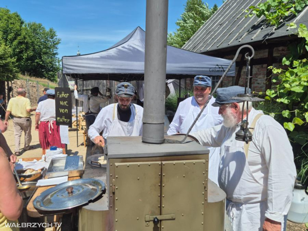 Walim - grochówka, zapach prochu i smak historii