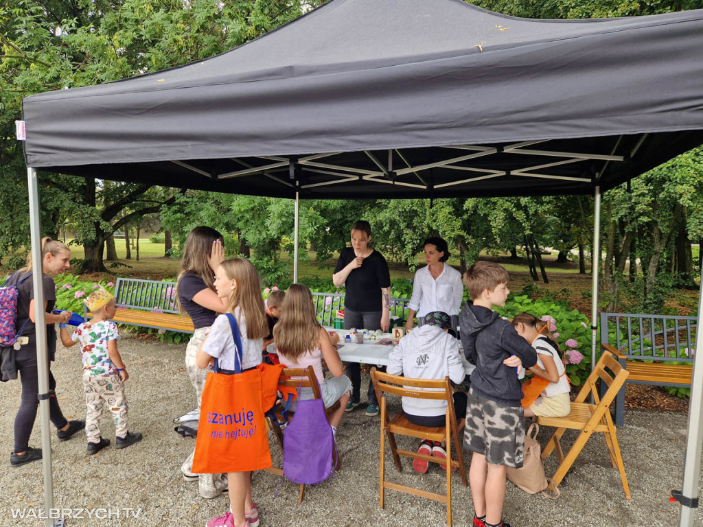 Letni piknik w Parku Sybiraków