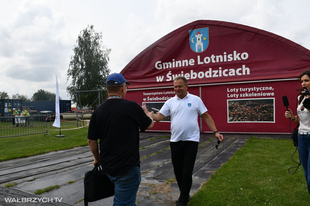 Podniebne emocje w Świebodzicach