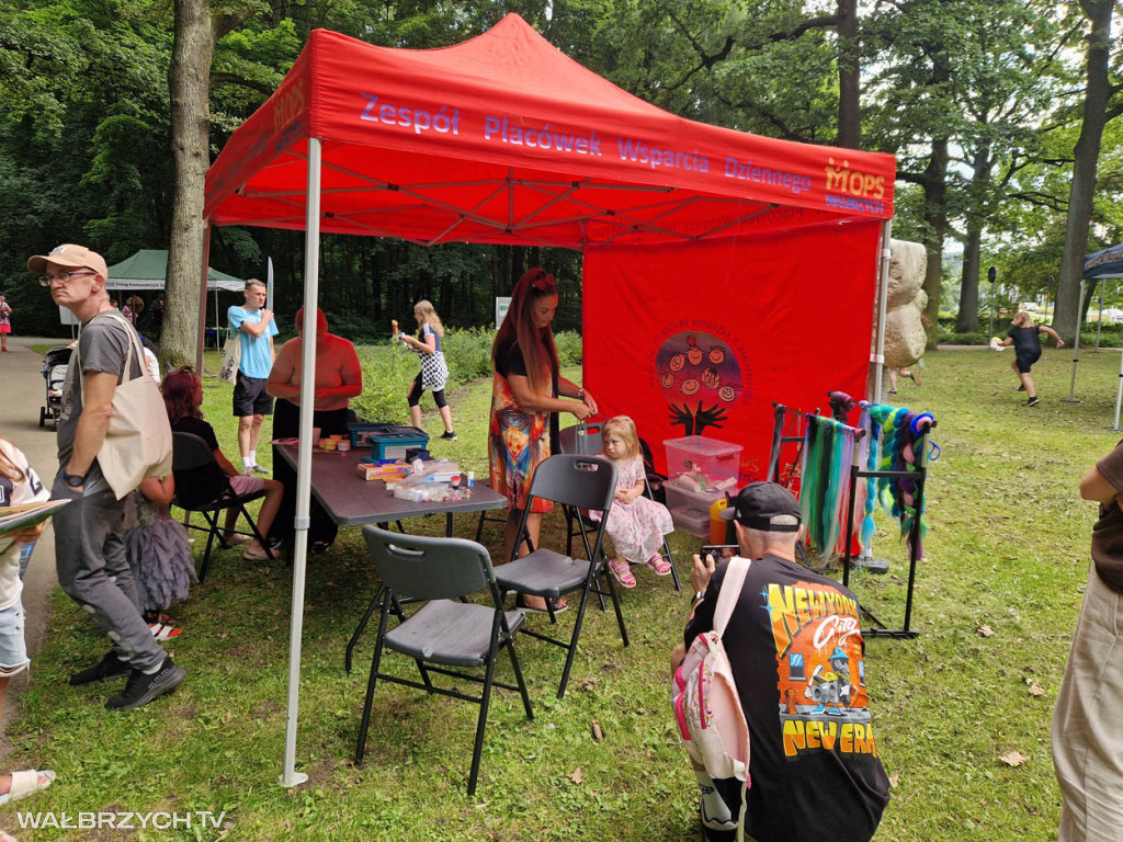 Piknik w Parku Rusinowa