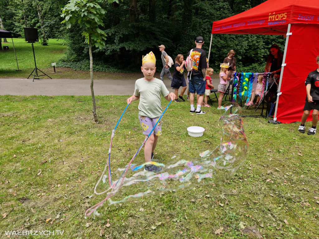 Piknik w Parku Rusinowa