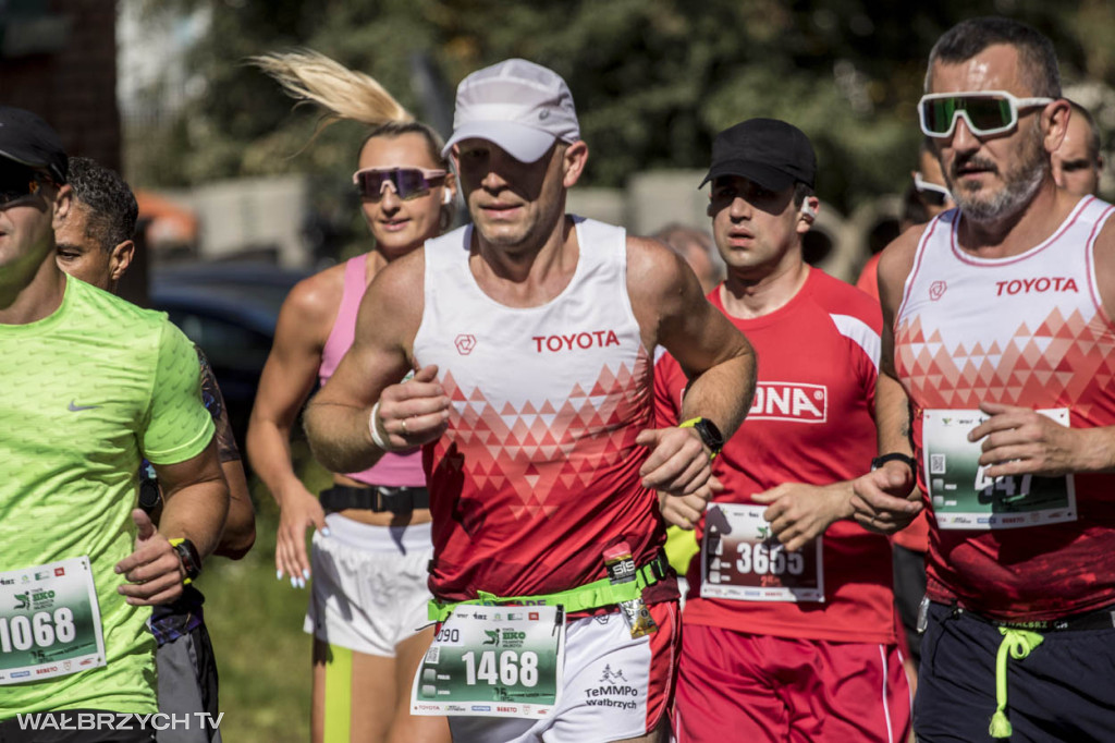 Na trasie XXV Toyota Eko Półmaratonu