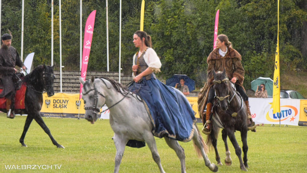 Art Cup - Pierwszy dzień zmagań gwiazd w Książu