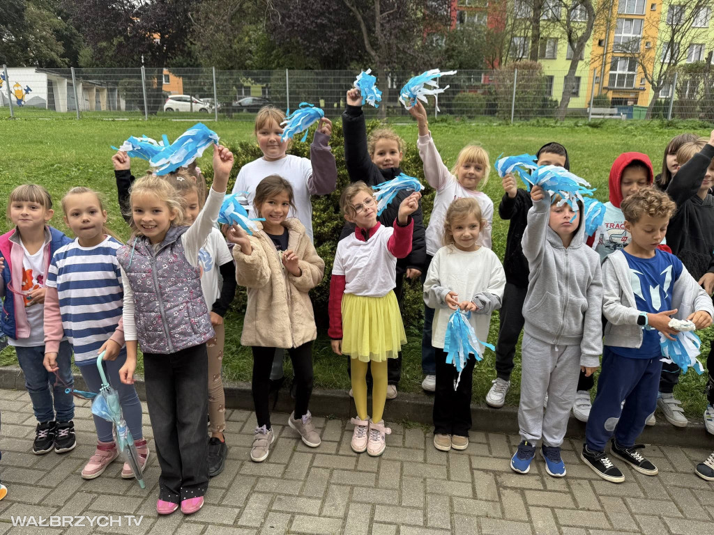 Dzieciaki Grają o Koszykarską Przyszłość