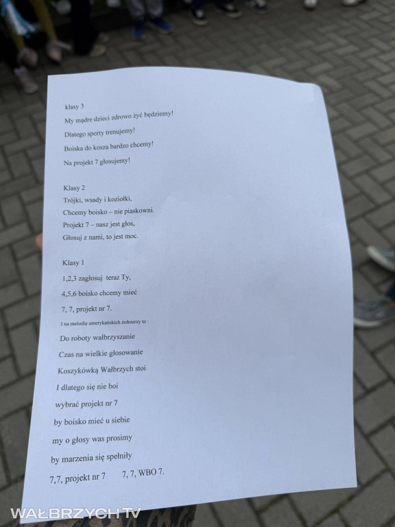 Dzieciaki Grają o Koszykarską Przyszłość