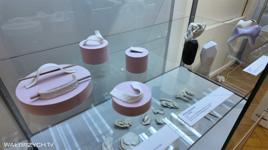 Porcelanowe dzieła rozsiane po Wałbrzychu
