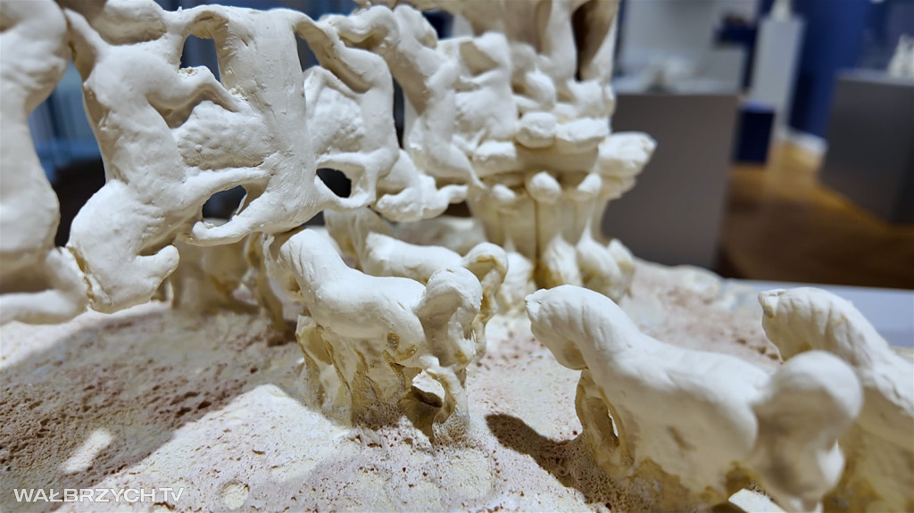 Porcelanowe dzieła rozsiane po Wałbrzychu
