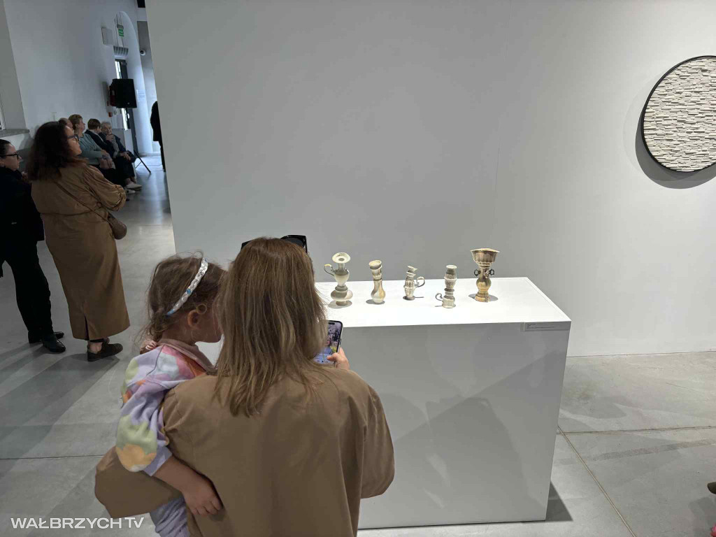 Porcelanowe dzieła rozsiane po Wałbrzychu