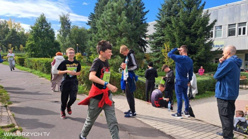 Podzamcze: Bieg, który łączy pokolenia