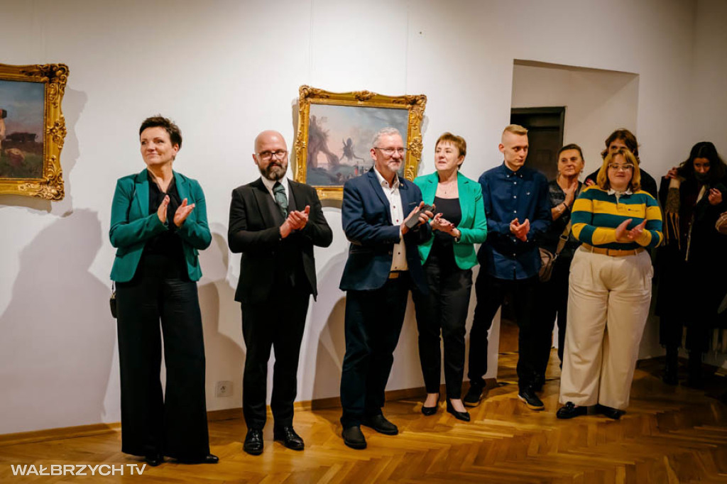 Historia przepisana – alternatywne narracje