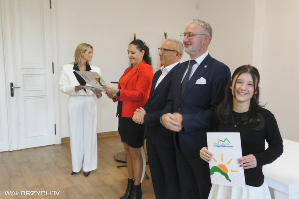Stypendia dla uczniów z Głuszycy