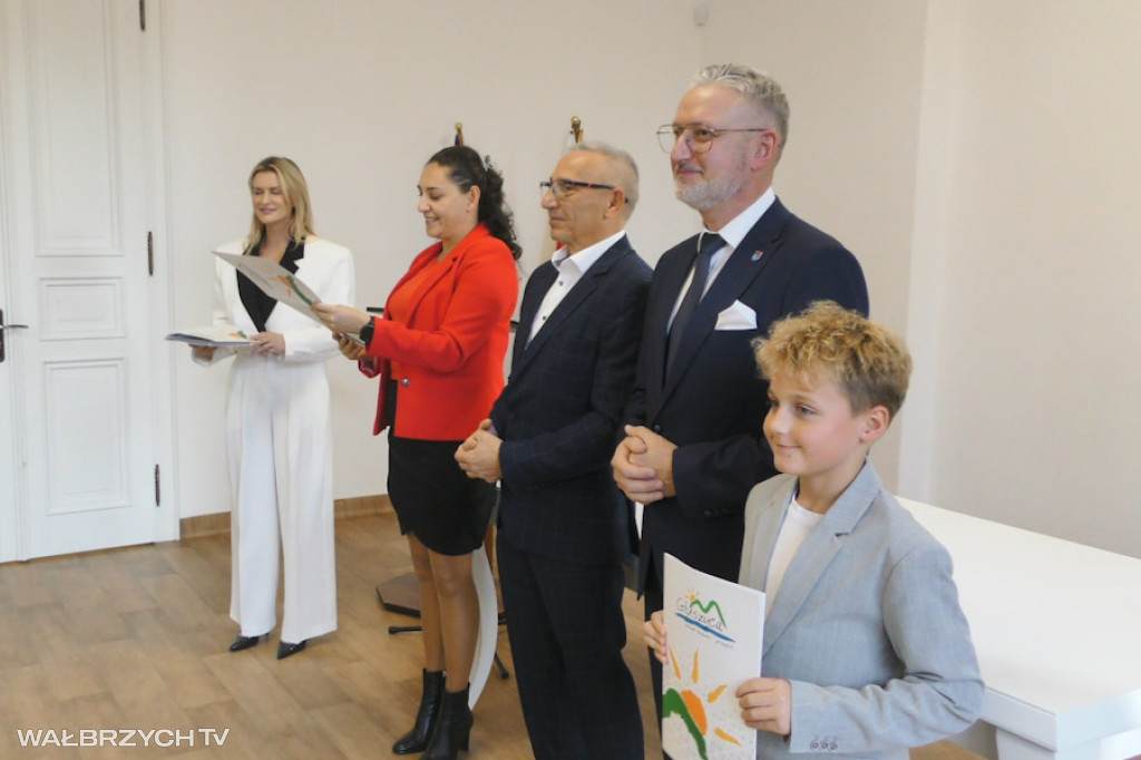 Stypendia dla uczniów z Głuszycy