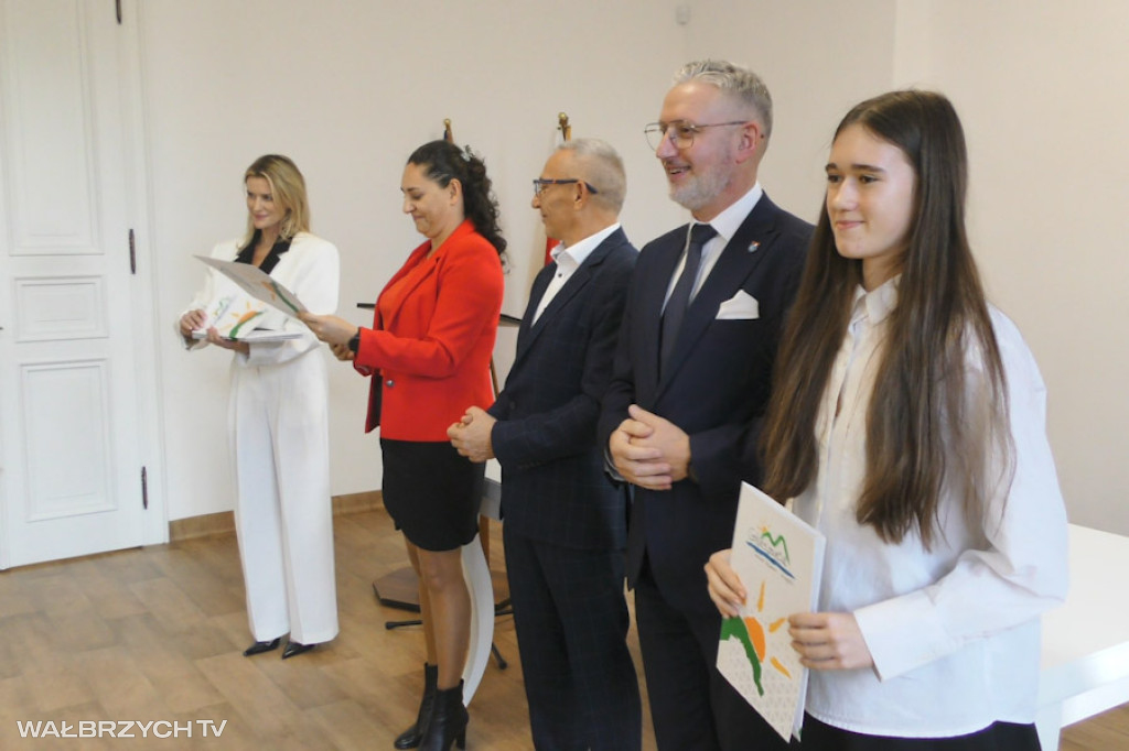 Stypendia dla uczniów z Głuszycy