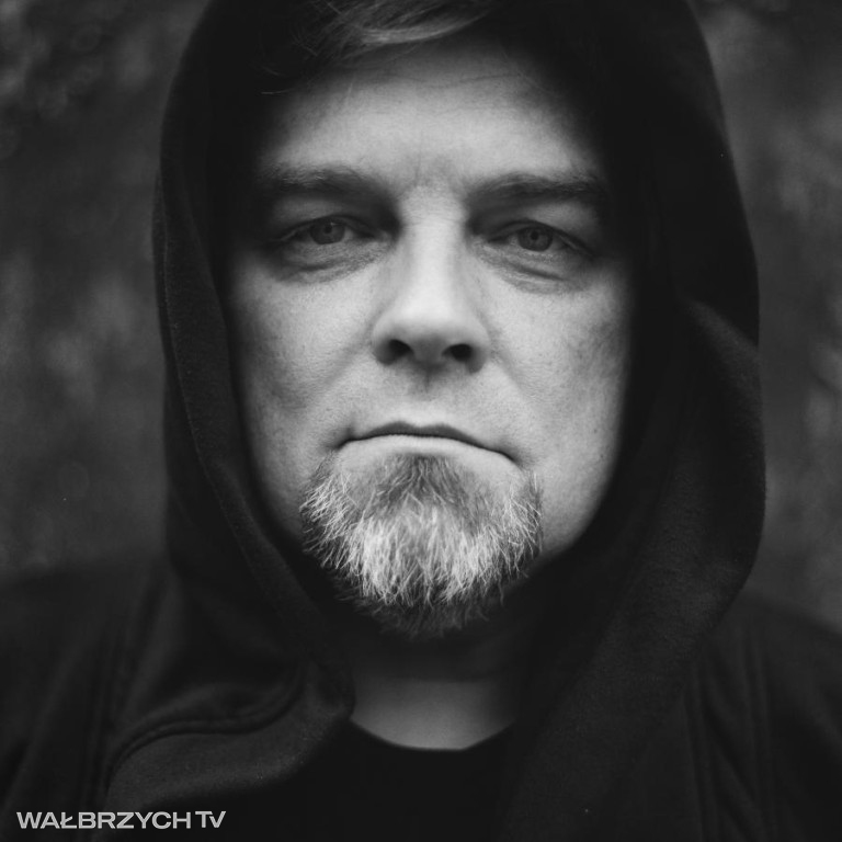Wojtek Cugowski wraca do A\'Propos