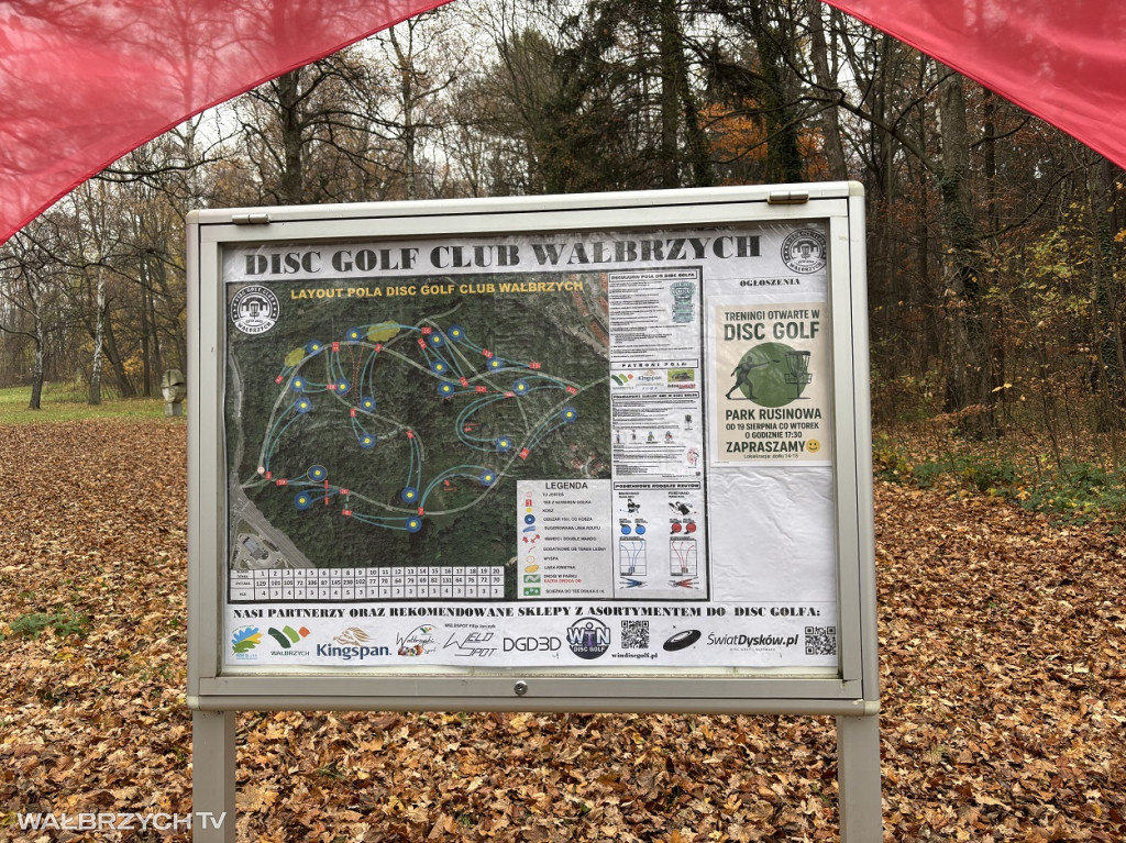 Disc Golf w Parku Rusinowa