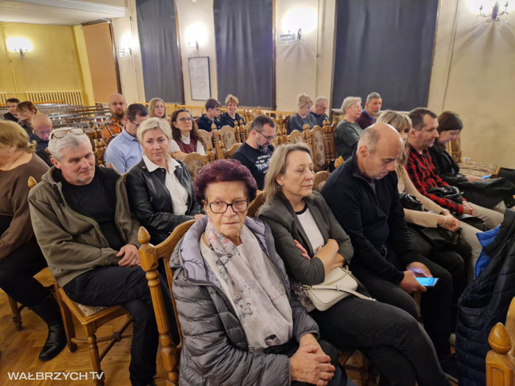 Orwell na Święto Niepodległości w I LO