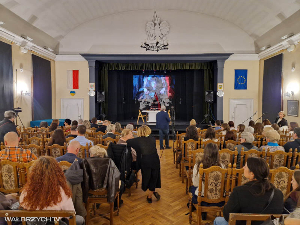 Orwell na Święto Niepodległości w I LO