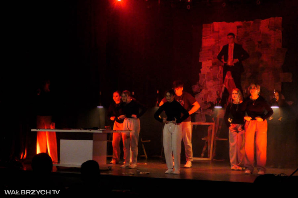 Orwell na Święto Niepodległości w I LO