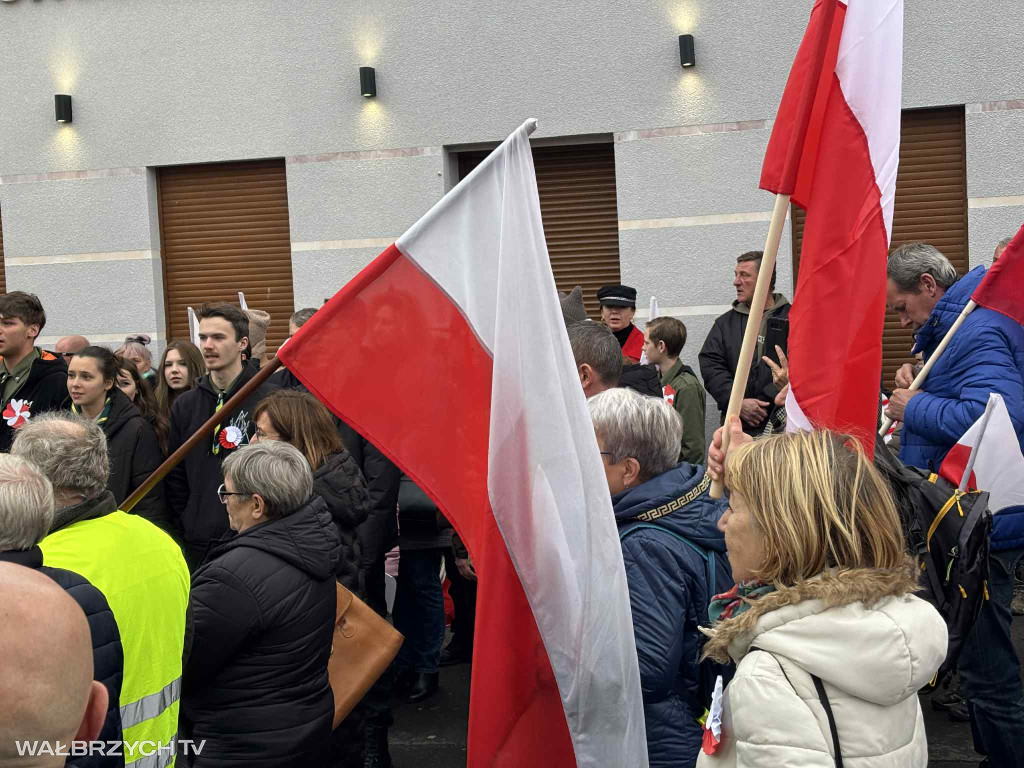 Stary Zdrój: Przeszedł Marsz Niepodległości