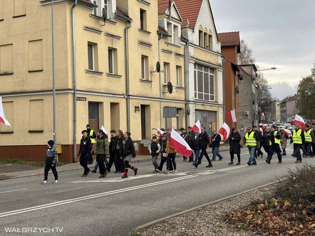 Stary Zdrój: Przeszedł Marsz Niepodległości