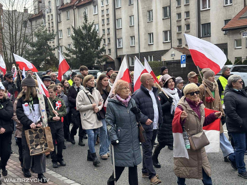 Stary Zdrój: Przeszedł Marsz Niepodległości