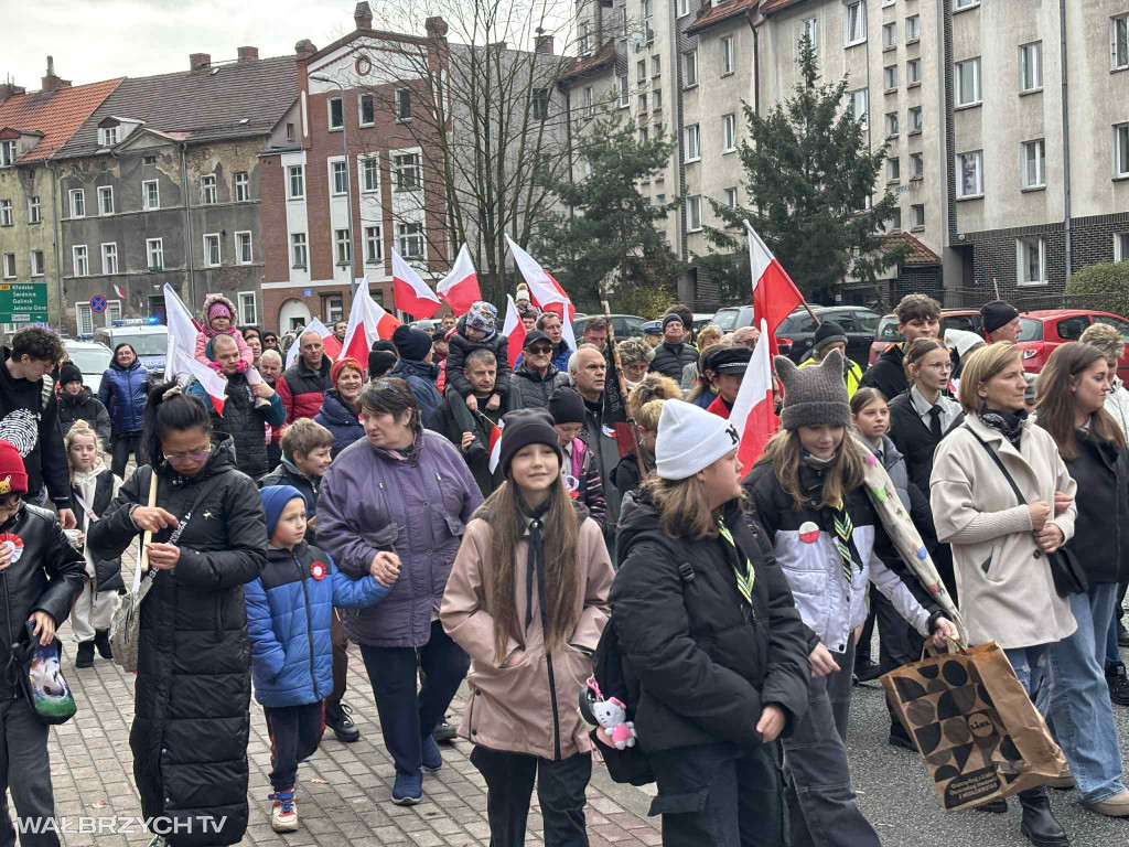 Stary Zdrój: Przeszedł Marsz Niepodległości