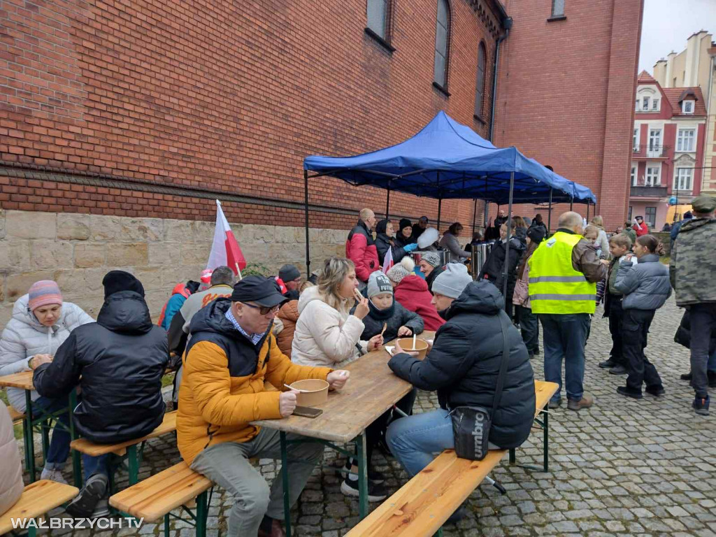 Stary Zdrój: Przeszedł Marsz Niepodległości