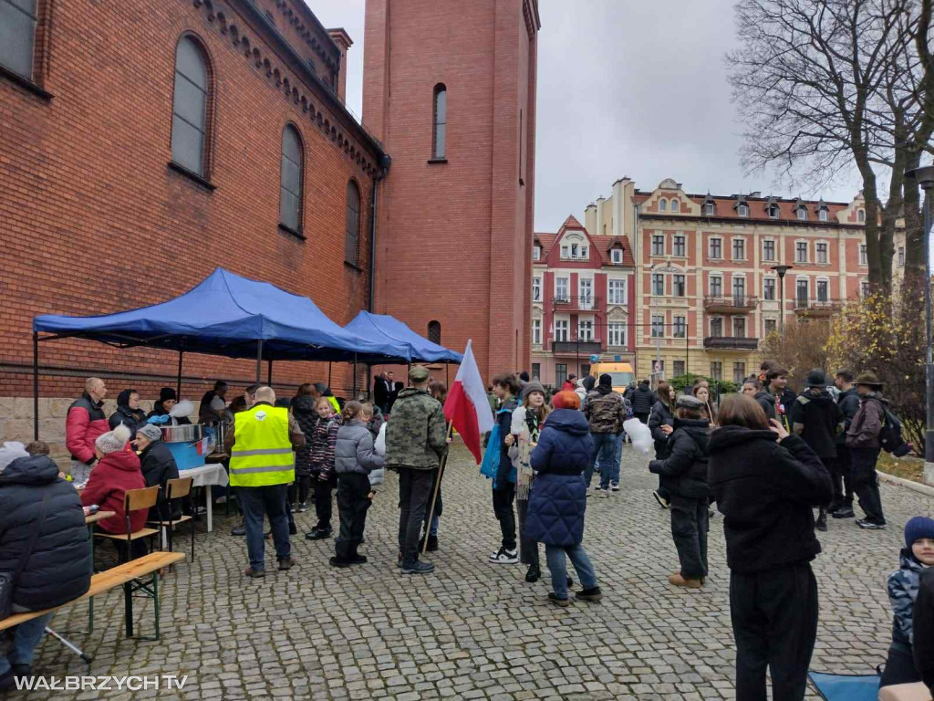 Stary Zdrój: Przeszedł Marsz Niepodległości