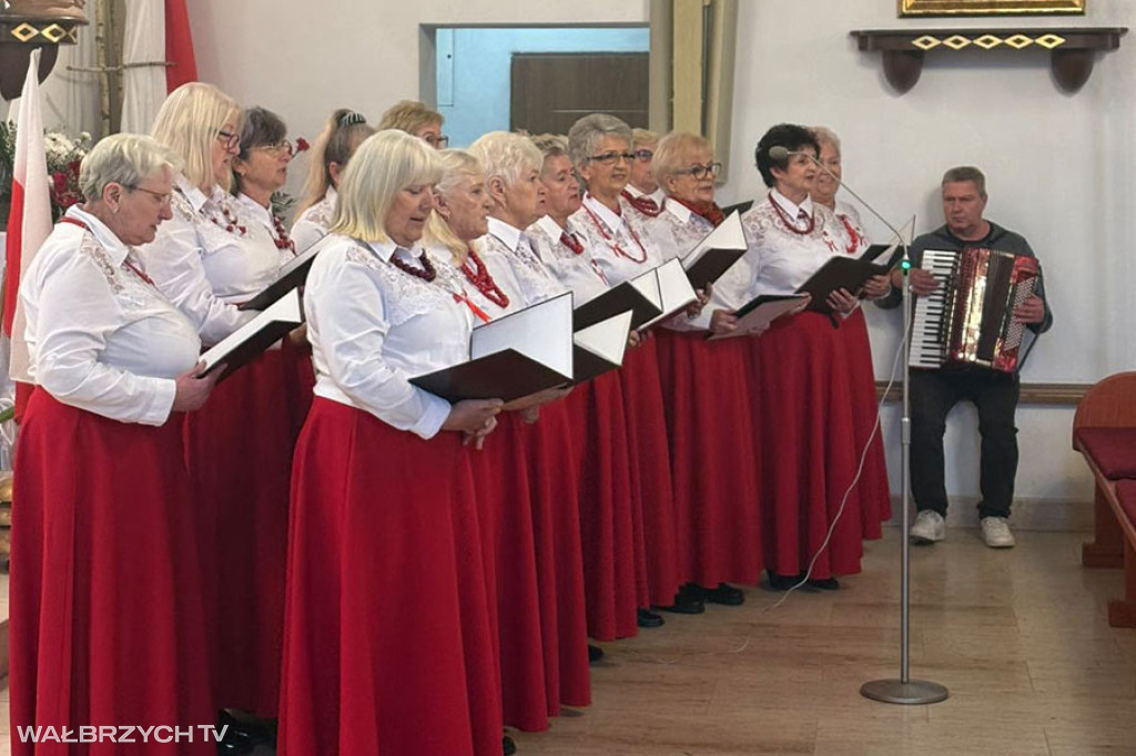 Patriotycznie i na sportowo w Głuszycy