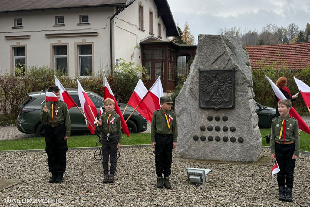 Patriotycznie i na sportowo w Głuszycy