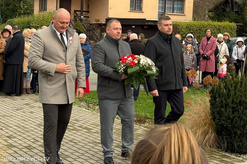 Patriotycznie i na sportowo w Głuszycy