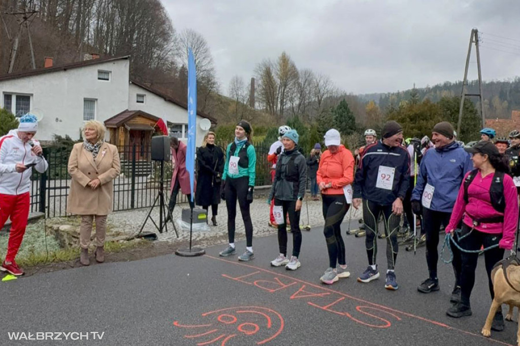 Patriotycznie i na sportowo w Głuszycy