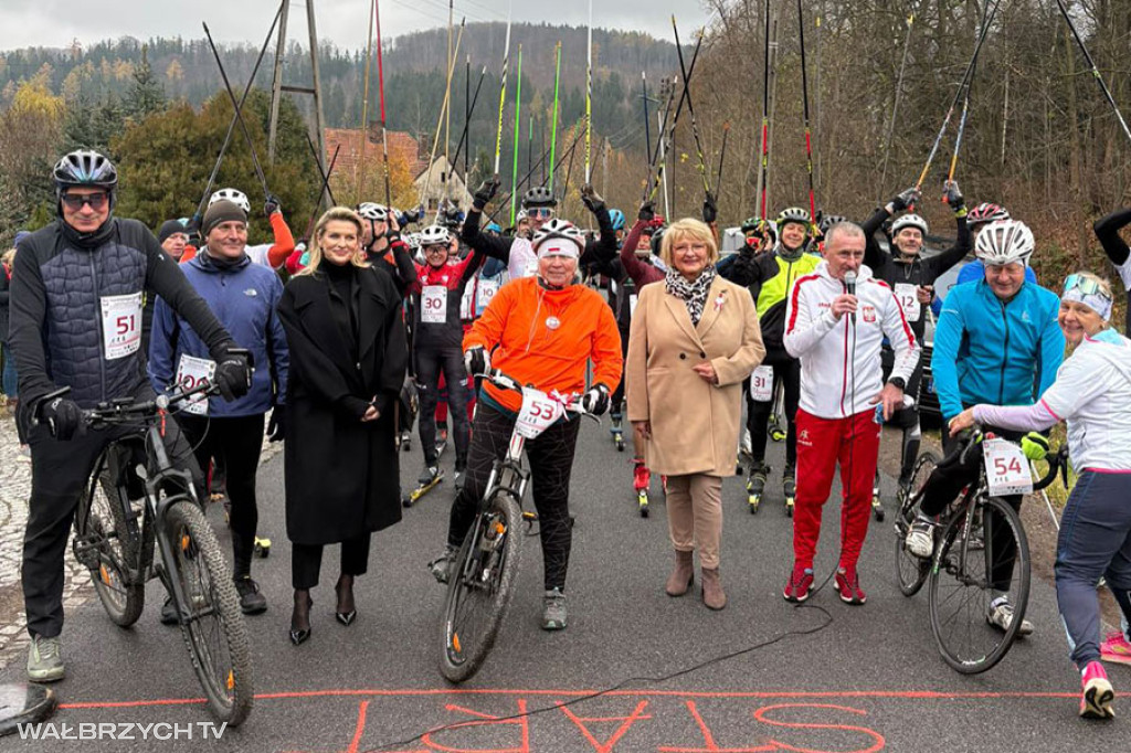 Patriotycznie i na sportowo w Głuszycy