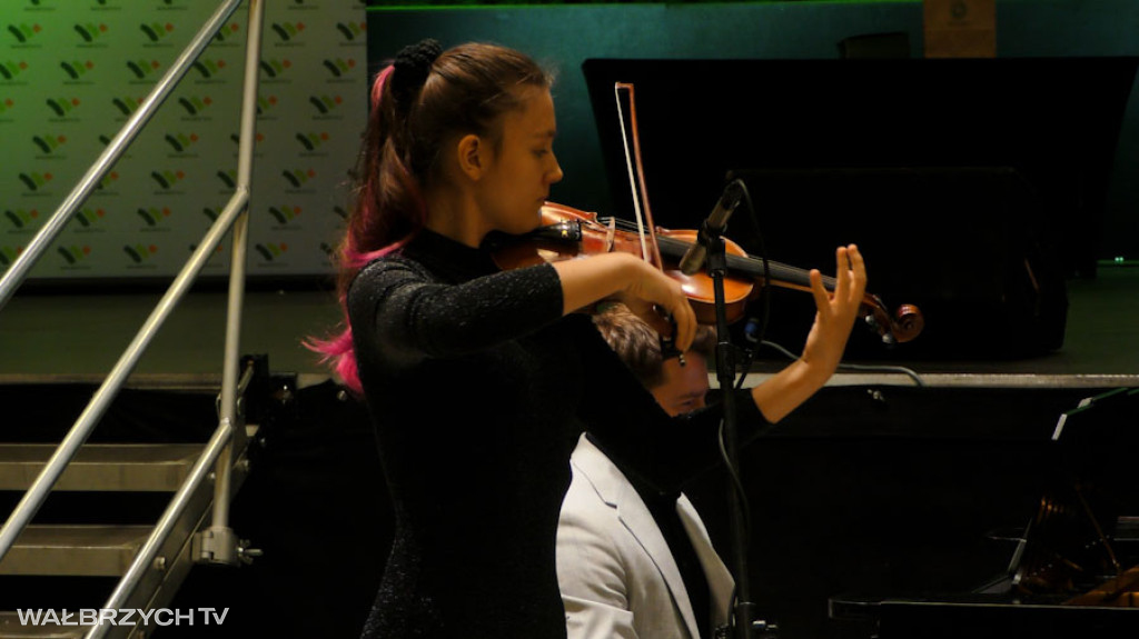 Stypendia dla najzdolniejszych uczniów i studentów