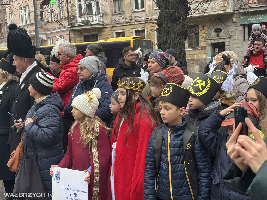 Parada Górnicza przeszła ulicami Wałbrzycha