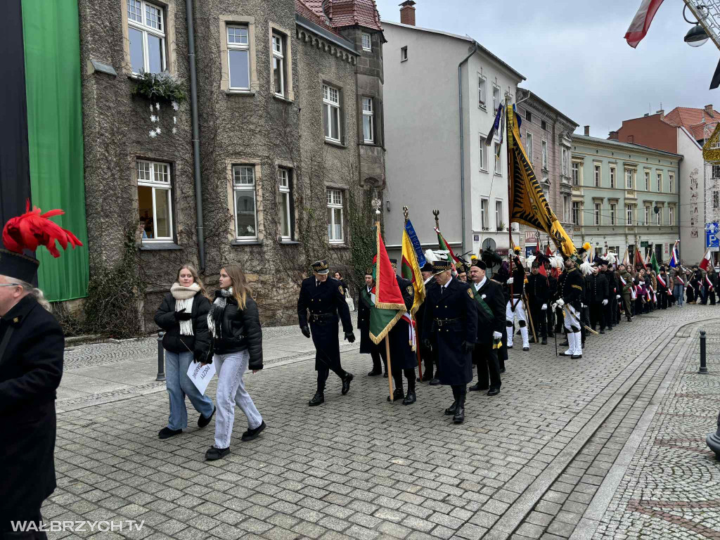 Parada Górnicza przeszła ulicami Wałbrzycha